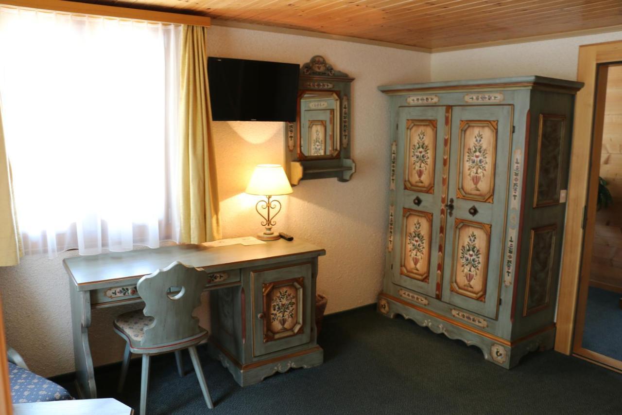 Hotel Restaurant Alpenblick Ernen Extérieur photo